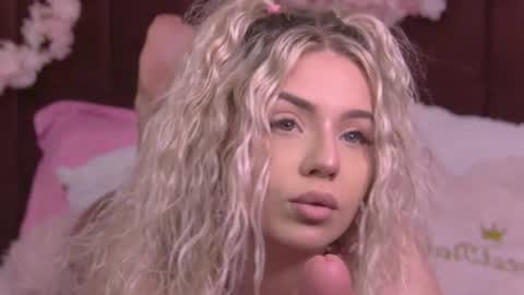 Maddison online show from 07-16-26, 05:02