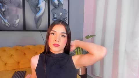 Maddy Moon  online show from 11-05-25, 04:34