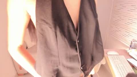 Maddy online show from 12-22-25, 11:24