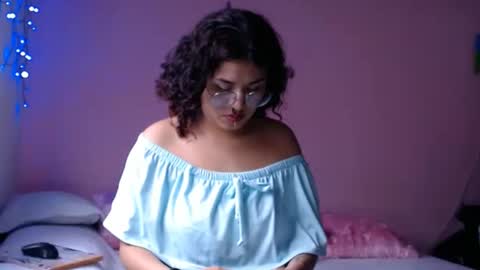 Maddy  online show from 02-24-25, 08:14