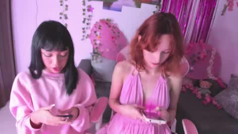 Snapshot of maddy_kraviiz chatting on 01-22-25, 02:26 Maddy3 online show from 01-22-25, 02:26