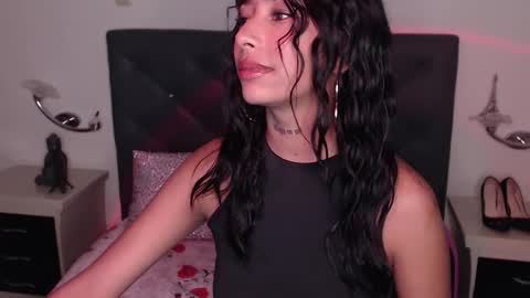 Maddy Parker  online show from 03-07-25, 07:27