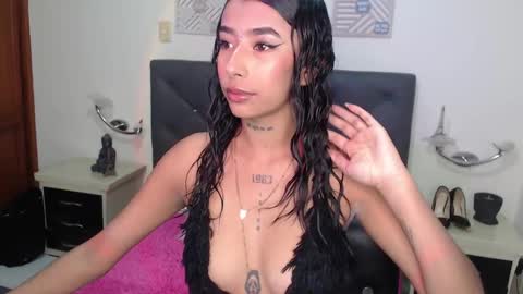 Maddy Parker  online show from 03-10-25, 12:37