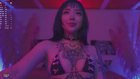 Snapshot of maddy_uwu chatting on 07-30-26, 05:17 maddy_uwu online show from 07-30-26, 05:17