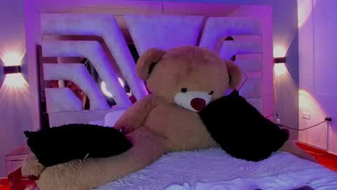  Maddy Crofft online show from 02-23-25, 09:16