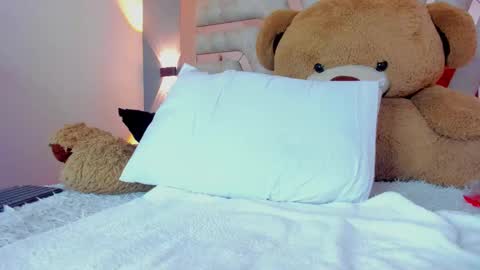  Maddy Crofft online show from 02-24-25, 03:31