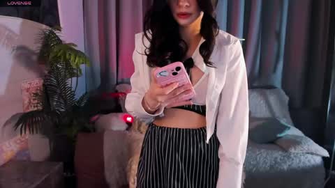 Snapshot of maddyfever chatting on 06-05-26, 05:36 maddyfever online show from 06-05-26, 05:36