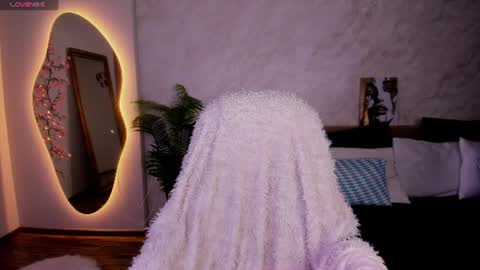 Snapshot of maddyfever chatting on 07-04-26, 05:02 maddyfever online show from 07-04-26, 05:02