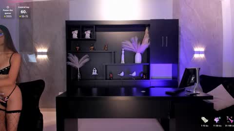 Maddy Owens online show from 11-22-25, 11:42