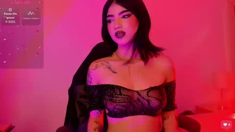 Snapshot of maddyperez8 chatting on 06-19-26, 08:45 BELLA online show from 06-19-26, 08:45