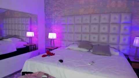 Maddy online show from 11-13-25, 12:04