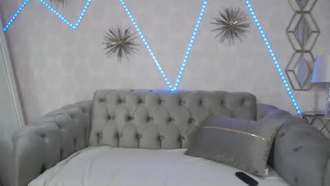 Snapshot of maddysmile chatting on 06-23-26, 06:55 Maddy online show from 06-23-26, 06:55