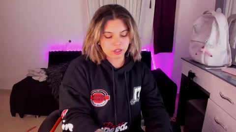 madelaine_taylor online show from 12-10-24, 03:41