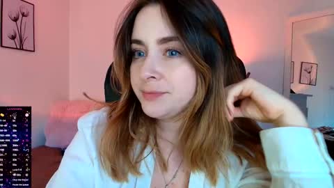 madelamee online show from 09-18-25, 08:44