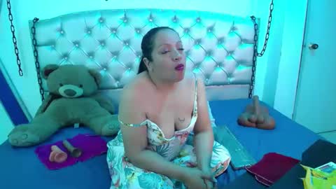 Madeleine online show from 12-04-24, 02:42