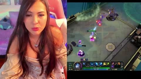 Snapshot of madeleine_shinobi chatting on 12-02-24, 11:29 Emily Only Fans online show from 12-02-24, 11:29