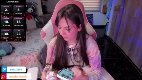 Snapshot of madeleine_shinobi chatting on 11-17-25, 10:04 Emily Only Fans online show from 11-17-25, 10:04