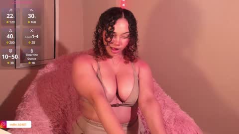 Madeline  online show from 01-17-25, 11:18