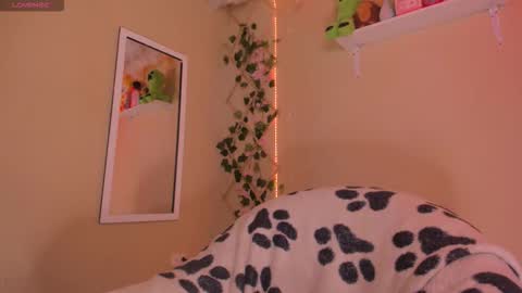 Madeline  online show from 09-26-25, 02:37