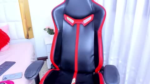 Madeline online show from 10-31-25, 12:55