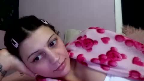 Snapshot of madelinevalentine chatting on 03-02-26, 05:52 madeline online show from 03-02-26, 05:52