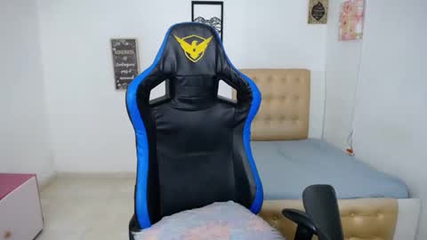 Snapshot of madinsoncopper chatting on 01-27-25, 11:22 madinsoncopper online show from 01-27-25, 11:22