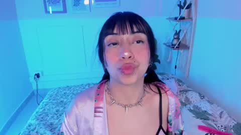 MADISON  online show from 10-03-25, 08:11