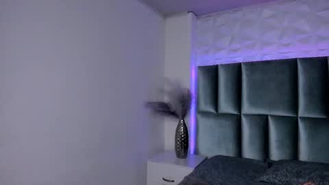 MADISON  online show from 11-25-25, 03:50