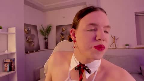 Snapshot of madison_mongomeri chatting on 12-22-25, 03:14 Medison online show from 12-22-25, 03:14