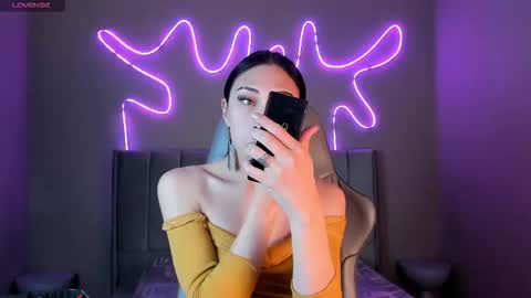 madison_rey__ online show from 12-03-25, 01:42