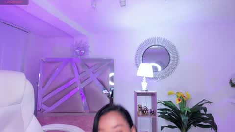 Madisson Davon online show from 12-18-24, 05:31