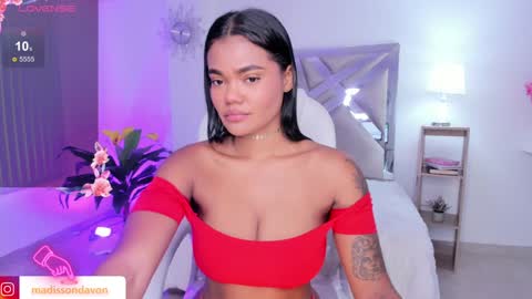 Madisson Davon online show from 01-19-25, 02:38