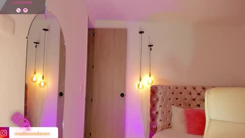 Madisson Davon online show from 12-04-25, 09:23