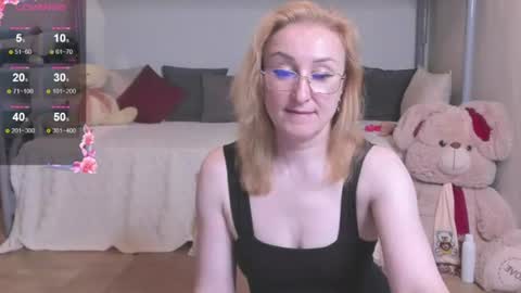 Snapshot of madissonkiss chatting on 07-02-26, 10:27 Madisson online show from 07-02-26, 10:27