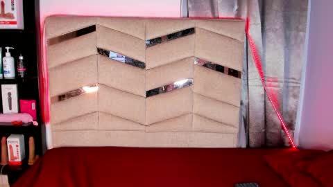 madissonlee__ online show from 05-27-26, 03:47