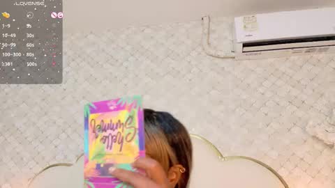 Madisson Lopez online show from 01-06-26, 08:45