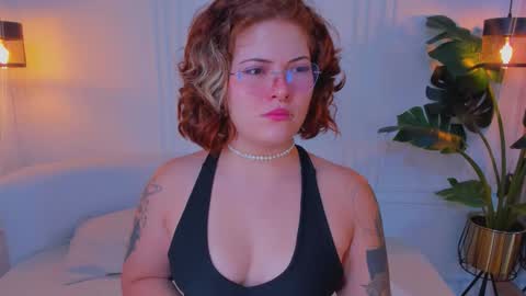 madissonmoore5 online show from 10-01-25, 12:22