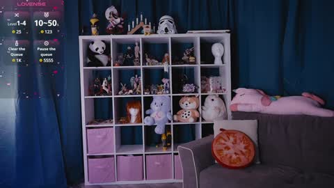 Alice online show from 01-24-25, 02:41