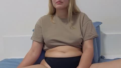 Snapshot of madoook chatting on 11-30-25, 02:10 Madoook online show from 11-30-25, 02:10