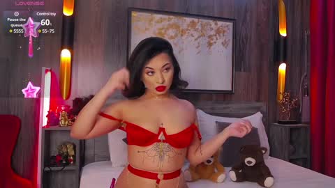 MadyLuxx online show from 01-15-25, 07:34
