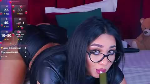 MadyLuxx online show from 04-15-26, 07:58