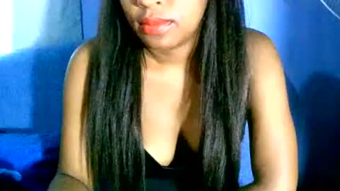 Snapshot of maelahlove chatting on 12-09-24, 02:45 MaelahLove online show from 12-09-24, 02:45
