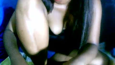 Snapshot of maelahlove chatting on 12-21-24, 07:16 MaelahLove online show from 12-21-24, 07:16