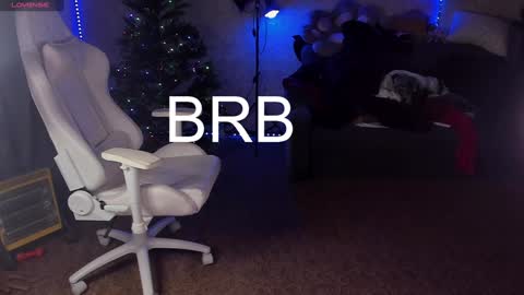 Maevee online show from 01-29-25, 09:44