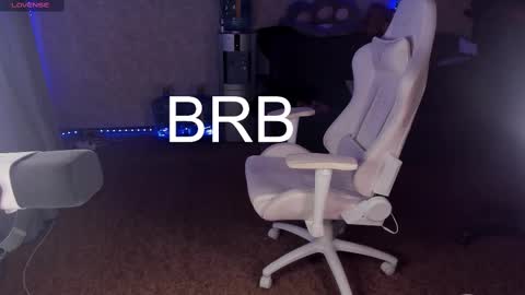 Maevee online show from 03-05-25, 09:49