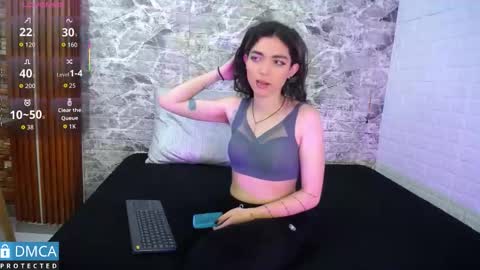 maevekuro online show from 09-19-25, 03:08