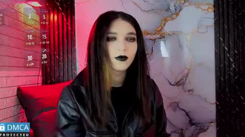 Snapshot of maevekuro chatting on 06-25-26, 03:17 maevekuro online show from 06-25-26, 03:17