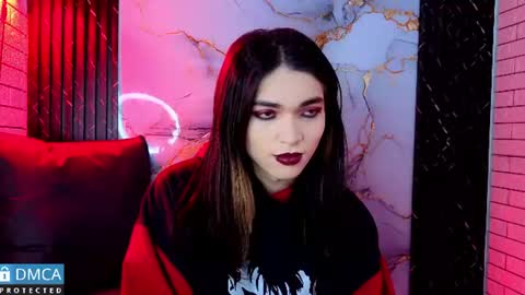 Snapshot of maevekuro chatting on 07-14-26, 03:00 maevekuro online show from 07-14-26, 03:00