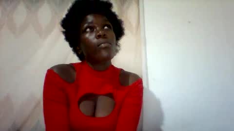 Snapshot of maevre_ chatting on 02-14-26, 07:21 maevre_ online show from 02-14-26, 07:21