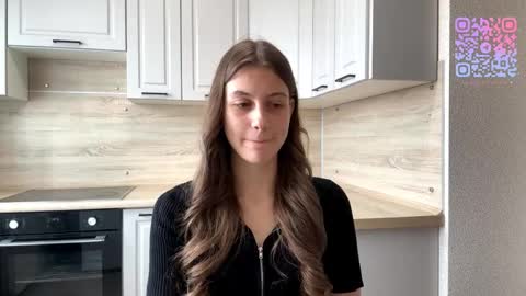 Snapshot of mafaldaossenfort chatting on 04-10-26, 06:07 Sophie online show from 04-10-26, 06:07